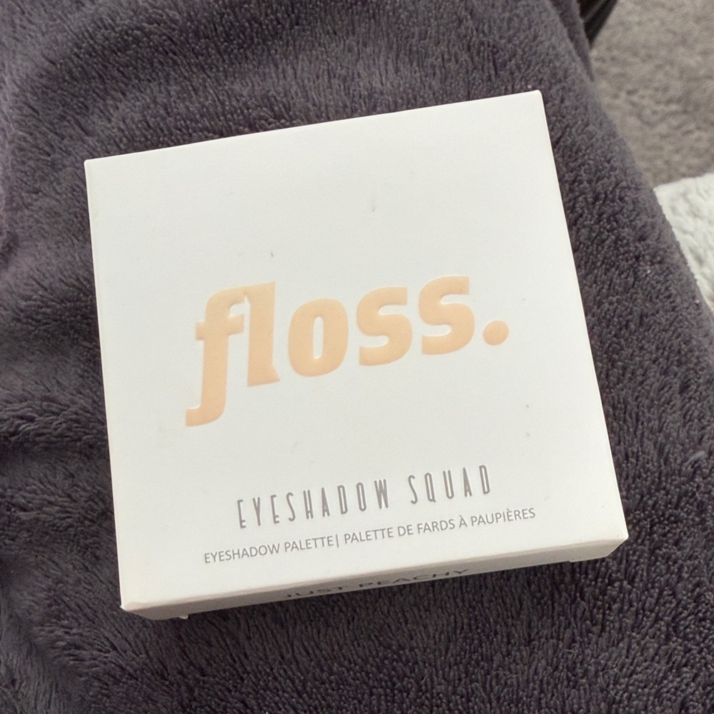 Eyeshadow Squad Palette - Cream jus peachy New